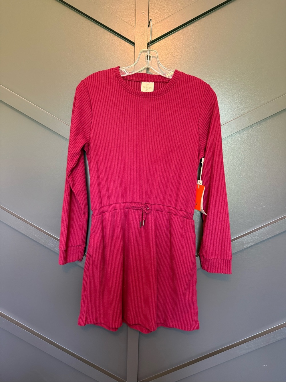 ☀️🌊 Freely Girls' Ribbed Long-Sleeve Dress with Drawstring - Maroon NWT